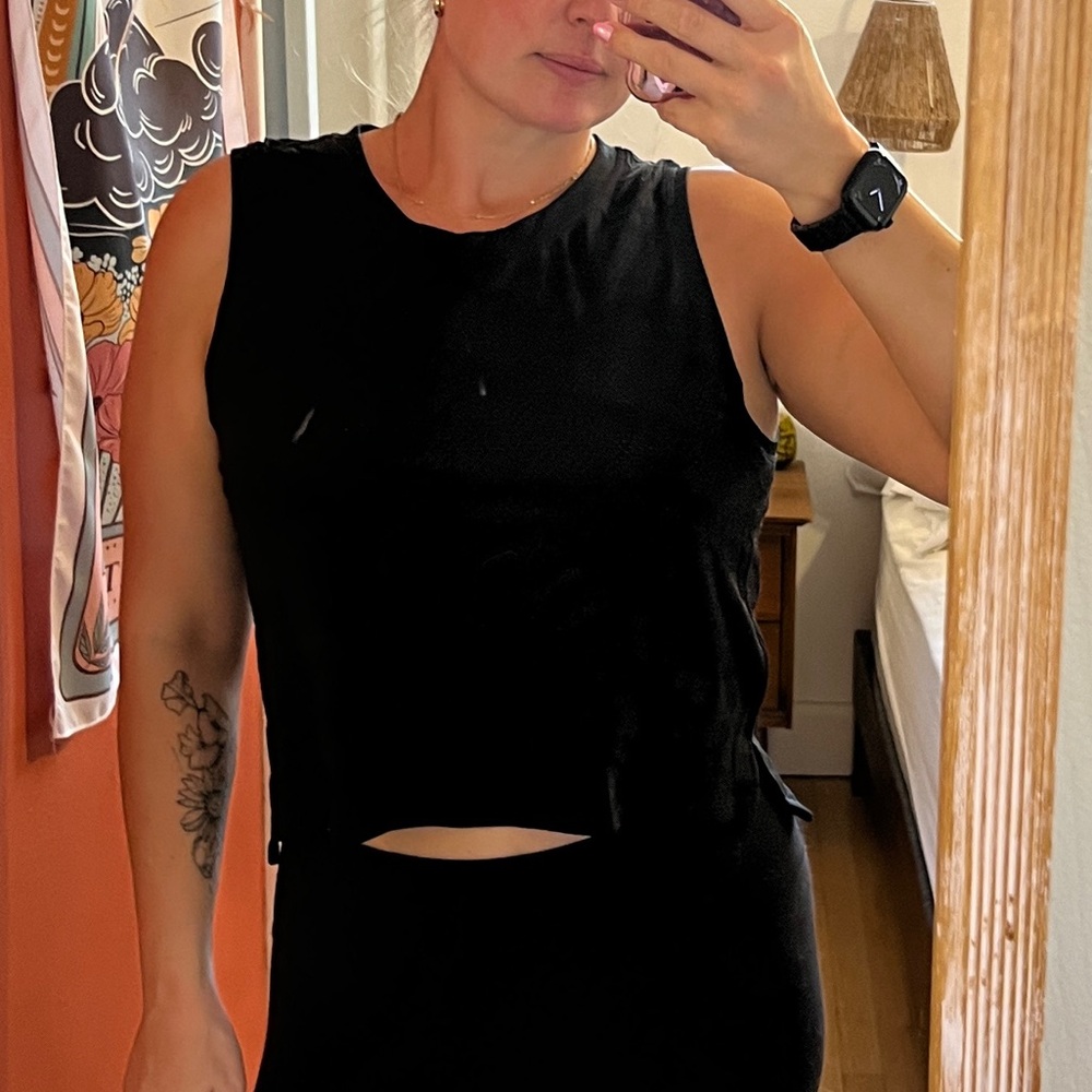 Lululemon Athletica Black Camo Mesh Crop Top
